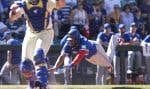 Le simple de Daulton Varsho des Blue Jays de Toronto en dixième manche du match contre les Mariners a poussé son coéquipier Vladimir Guerrero fils (ci-haut) vers la plaque, dimanche, à Seattle.