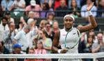 La joueuse américaine Coco Gauff célèbre sa victoire contre la Roumaine Anca Todoni.