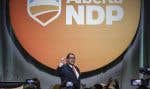 Naheed Nenshi lors de son discours de victoire à titre de nouveau chef du NPD en Alberta, samedi